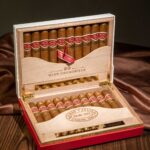 ROMEO Y JULIETA WIDE CHURCHILLS 20