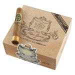 DON PEPIN GARCIA CUBAN CLASSIC BLACK ROBUSTO 1979