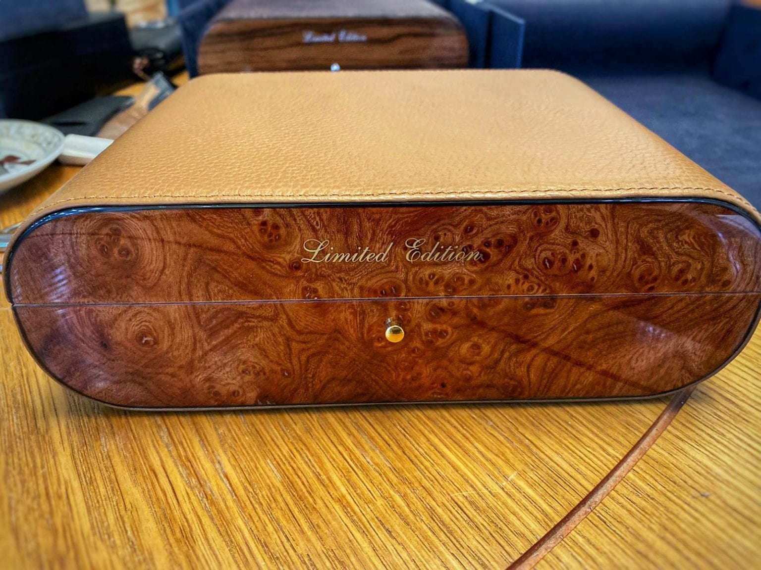 GENTILI HUMIDOR BEGE LIMITED EDITION IMPERIALI BRANDS