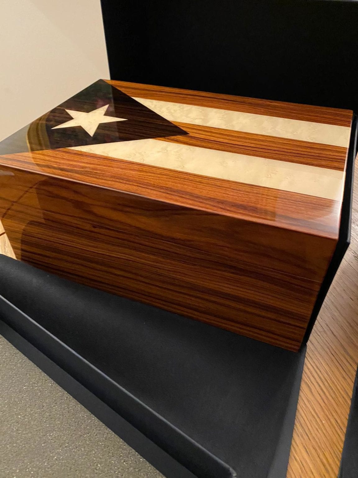 HUMIDOR GENTILI CUBA LIMITED EDITION IMPERIALI BRANDS