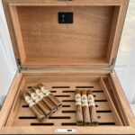 HUMIDOR MARIUS VIZER LEMN DE CEDRU BLACK