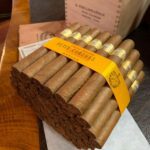 POR LARRANAGA PETIT CORONAS (50)