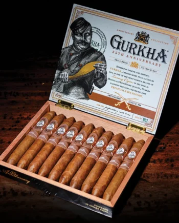 GURKHA 35TH  ANNIVERSARY FIGURADO 10