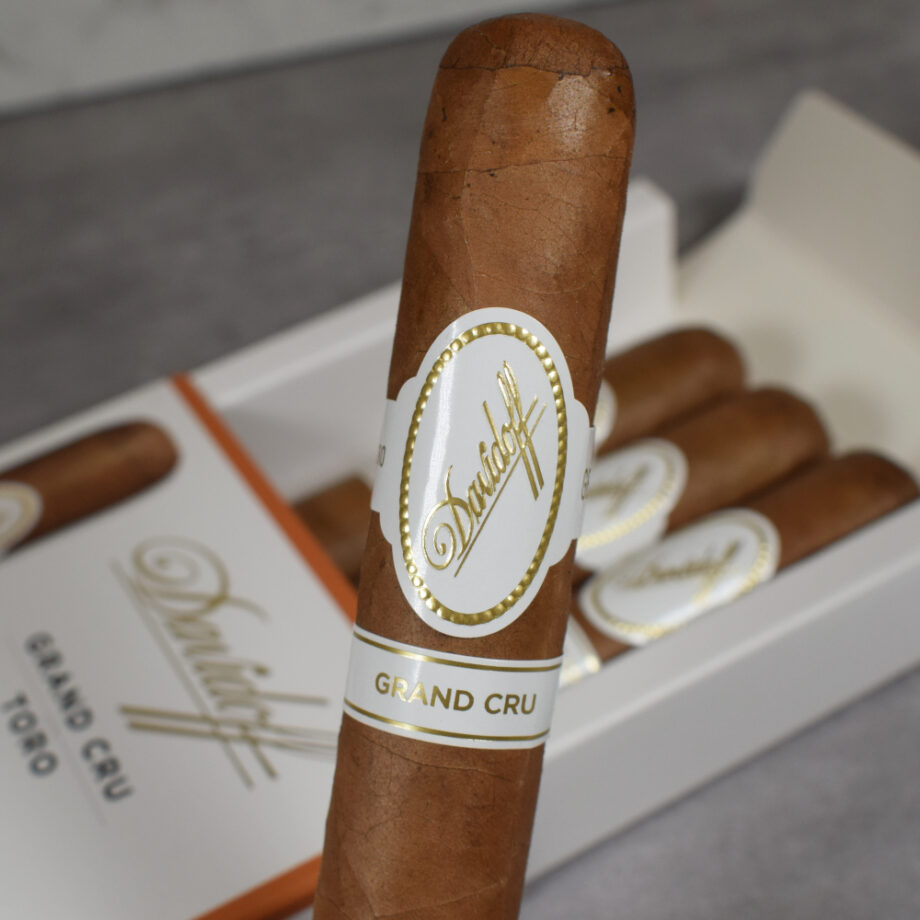 DAVIDOFF GRAND CRU TORO 4